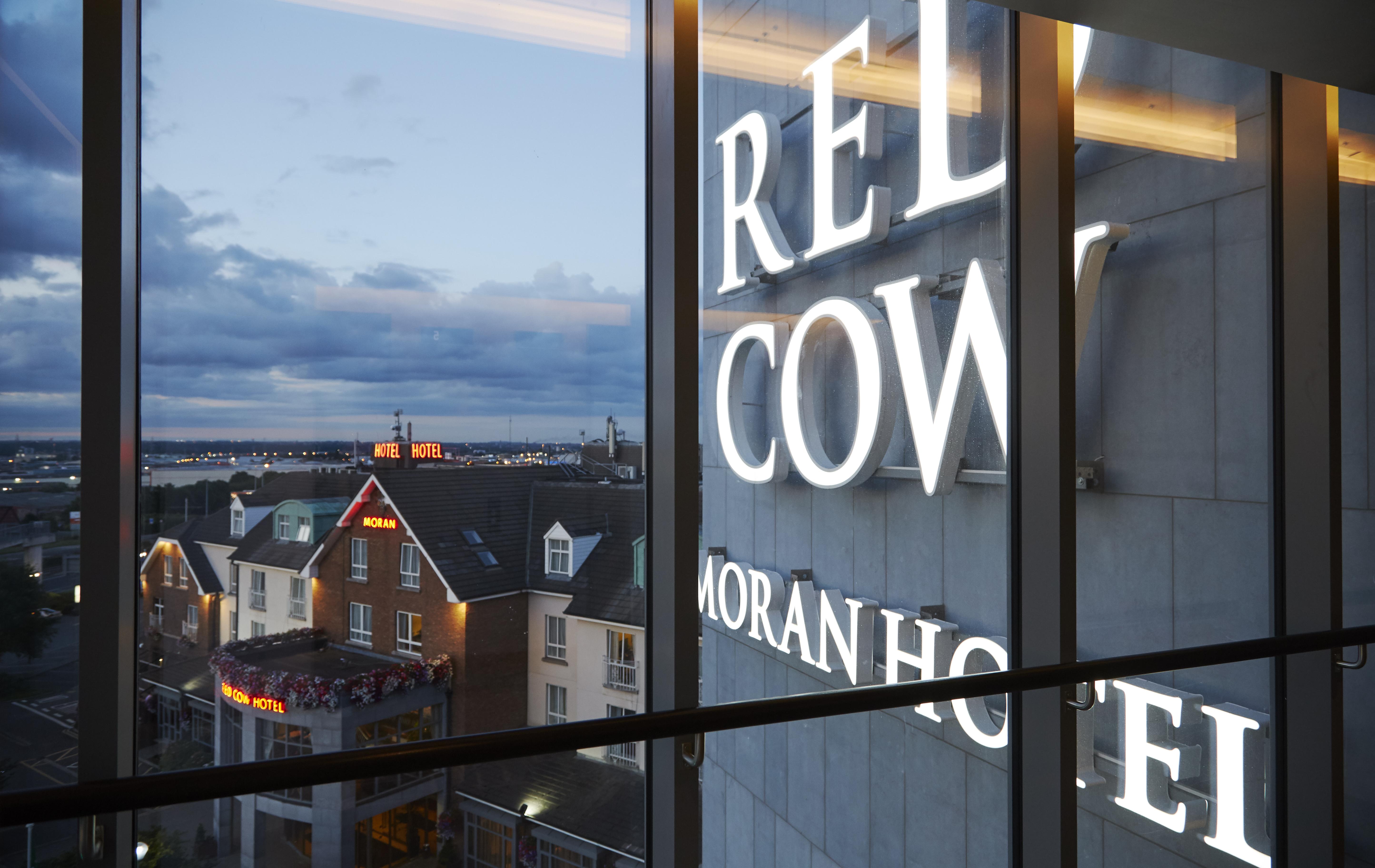 Red Cow Moran Hotel Dublín Exterior foto